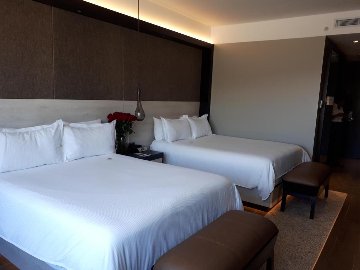 Eb Hotel By Eurobuilding Quito Airport Tababela Bagian luar foto