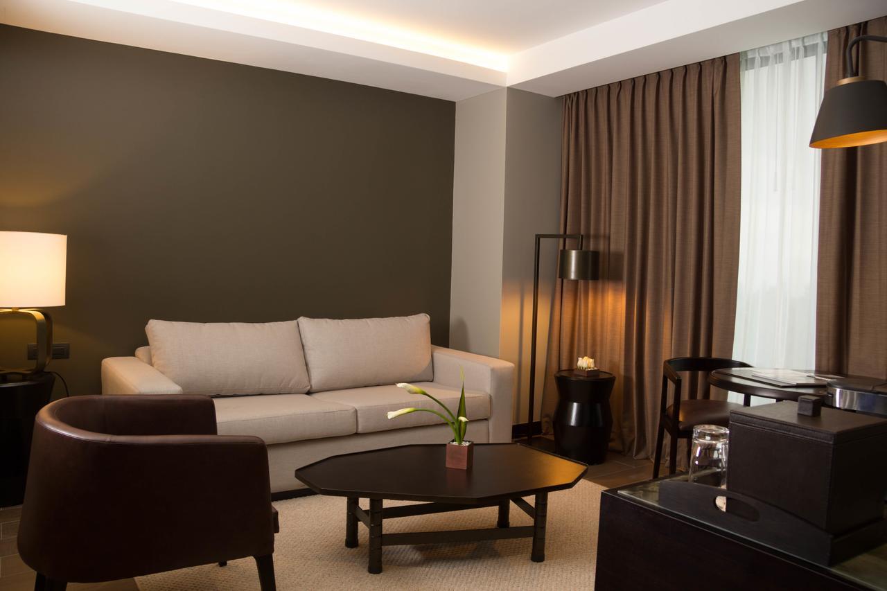 Eb Hotel By Eurobuilding Quito Airport Tababela Bagian luar foto
